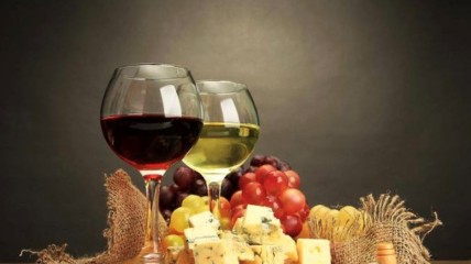 Kaas- en wijndegustatie